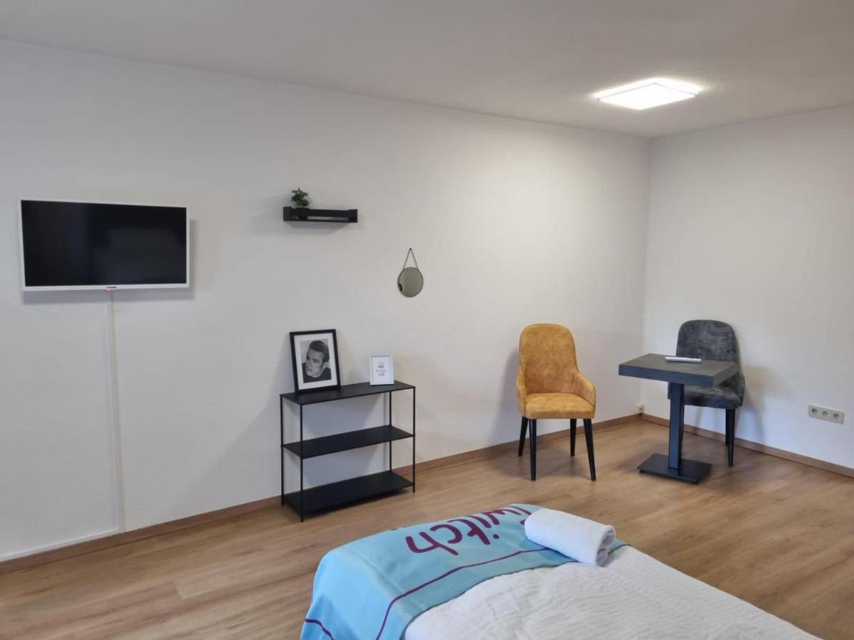 Twitch Apartments Achim Bagian luar foto