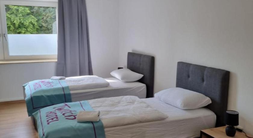 Twitch Apartments Achim Bagian luar foto